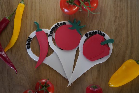 3D-gedruckte Beetschilder 3er Set "Mediterrane Liebe" bestehend aus Chili, Tomate, Paprika
